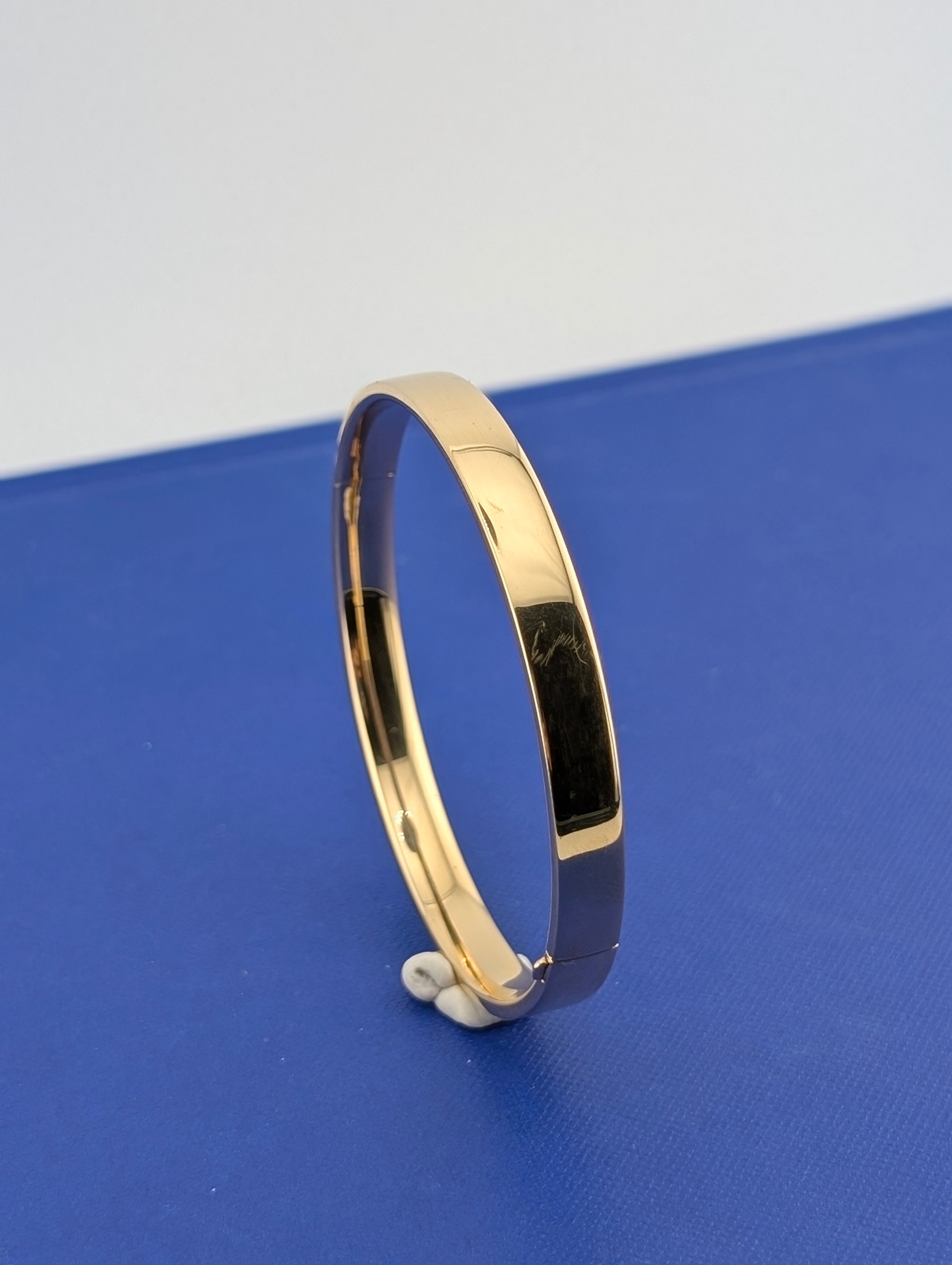 14 karat 6.5mm Flat Bangle - 8.3g