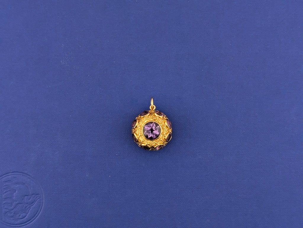 18kt Amethyst Fob