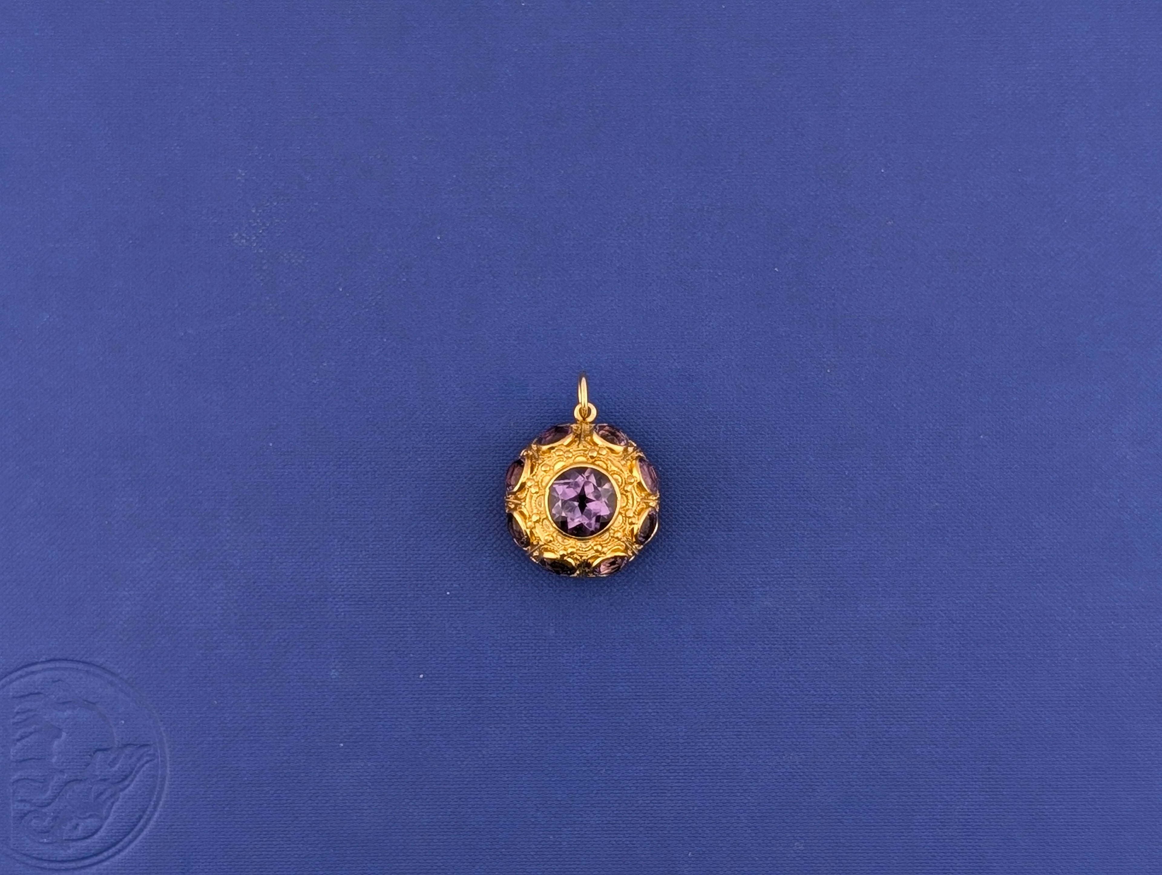 18kt Amethyst Fob