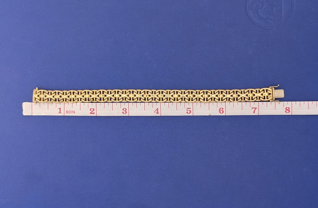 14kt Yellow Gold dosed x-link Bracelet - 26.1g