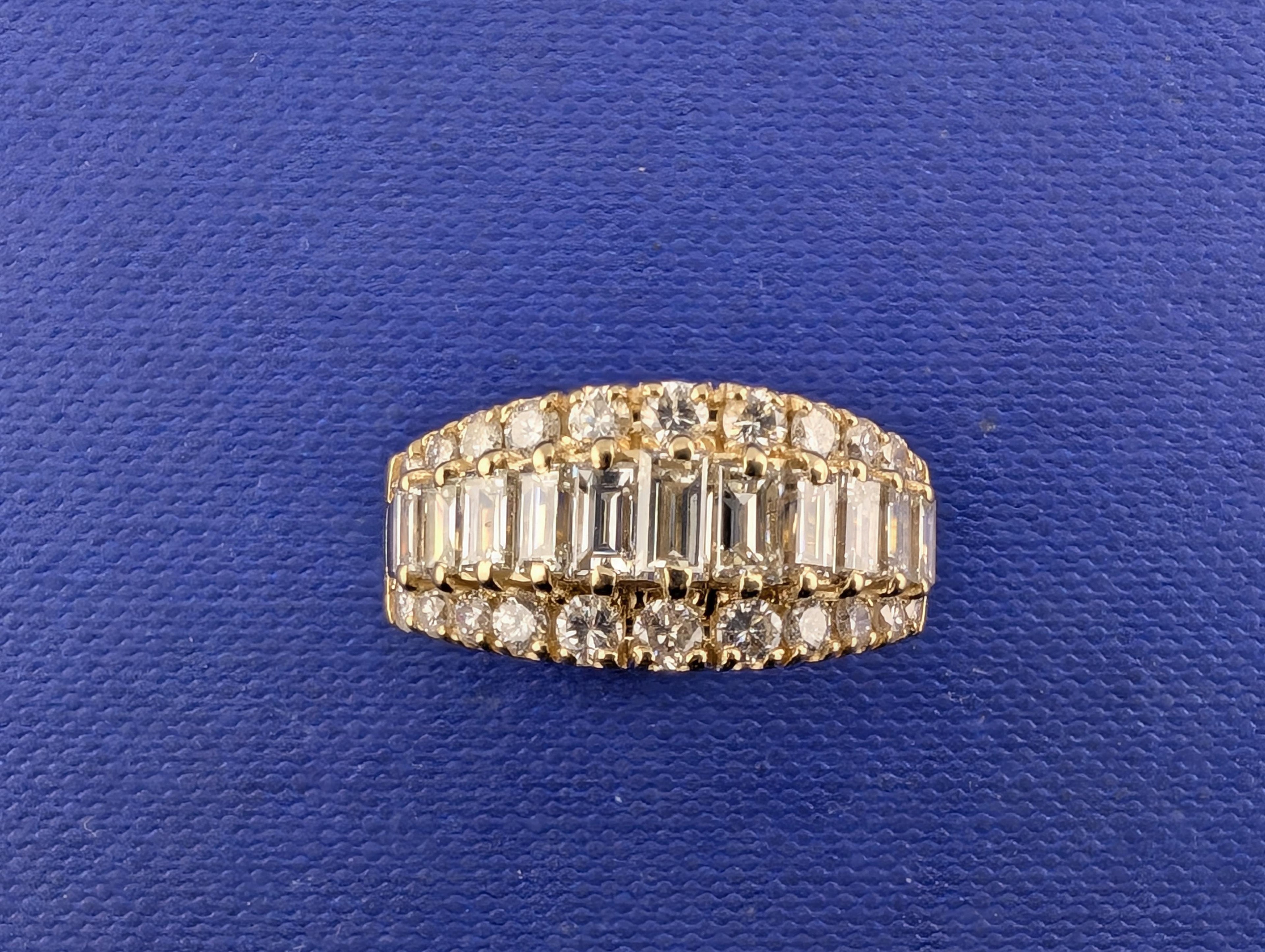 14kt Yellow Gold and Diamond-2.0ctw Band-5.4g