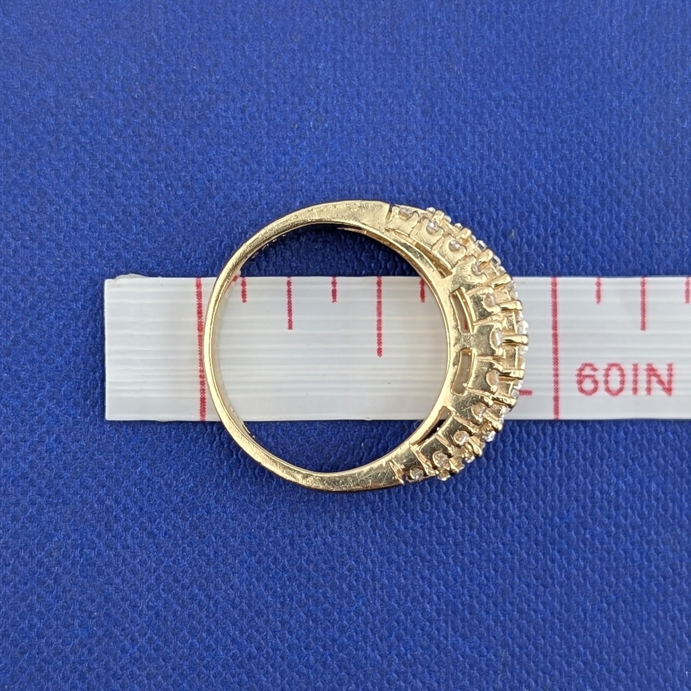 14kt Yellow Gold and Diamond-2.0ctw Band-5.4g