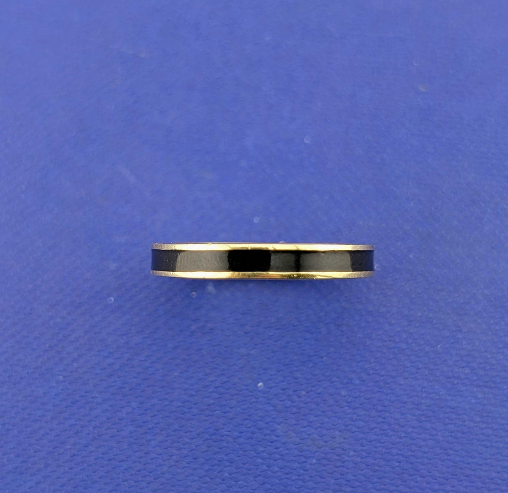 18kt Yellow Gold Hidalgo Black Channel Enamel Band - 4.8g