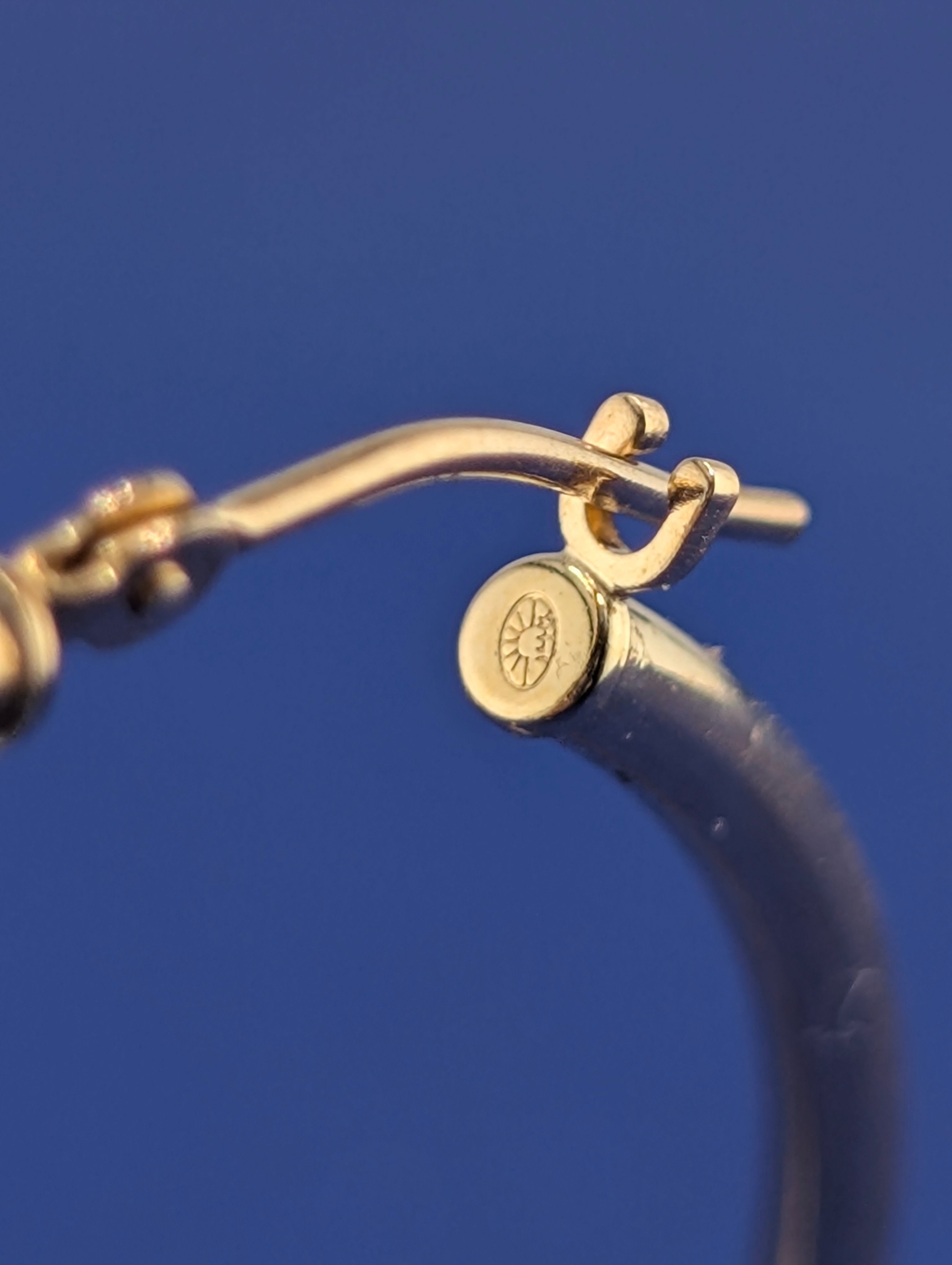 14kt Thin (1.9mm) Hoop Earrings