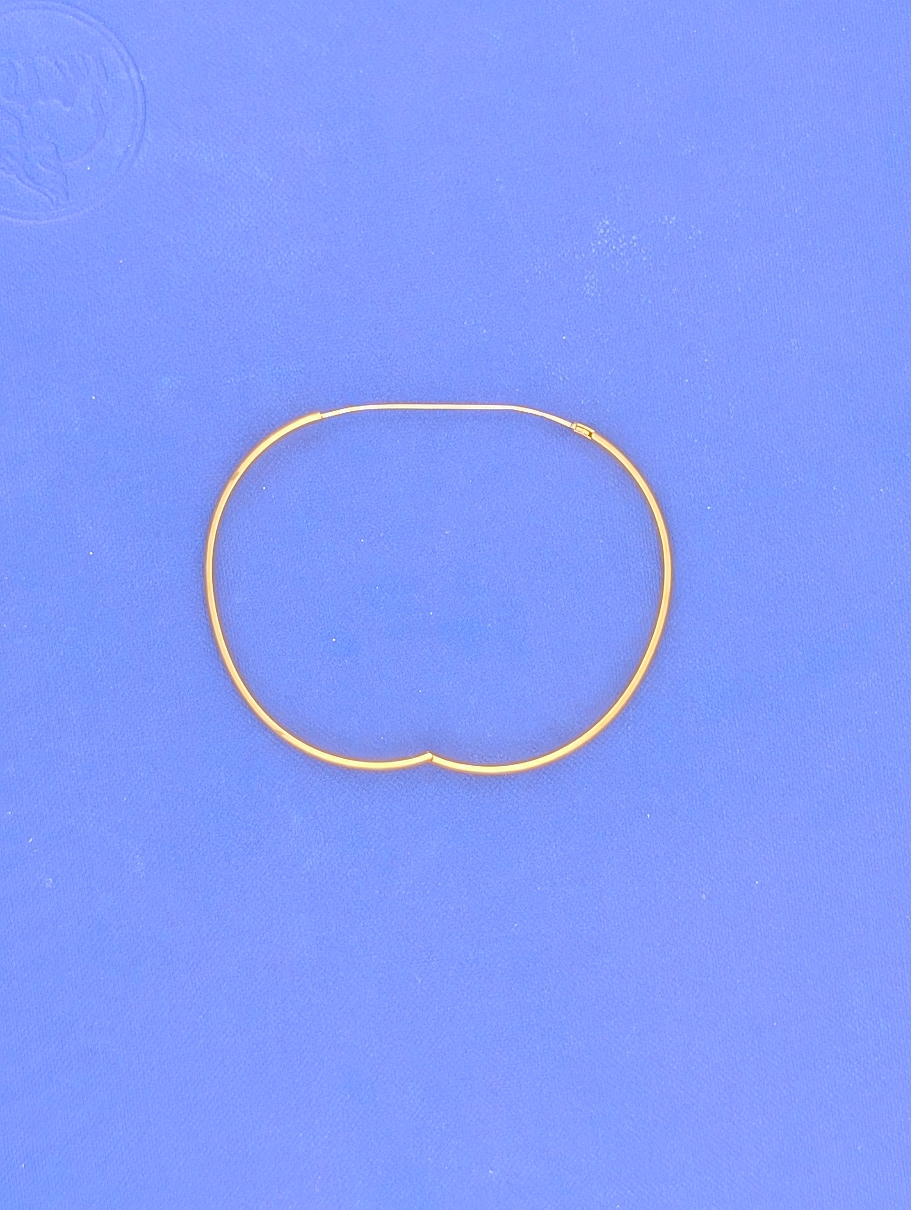 10kt Half Dome small bangle - 3.3g