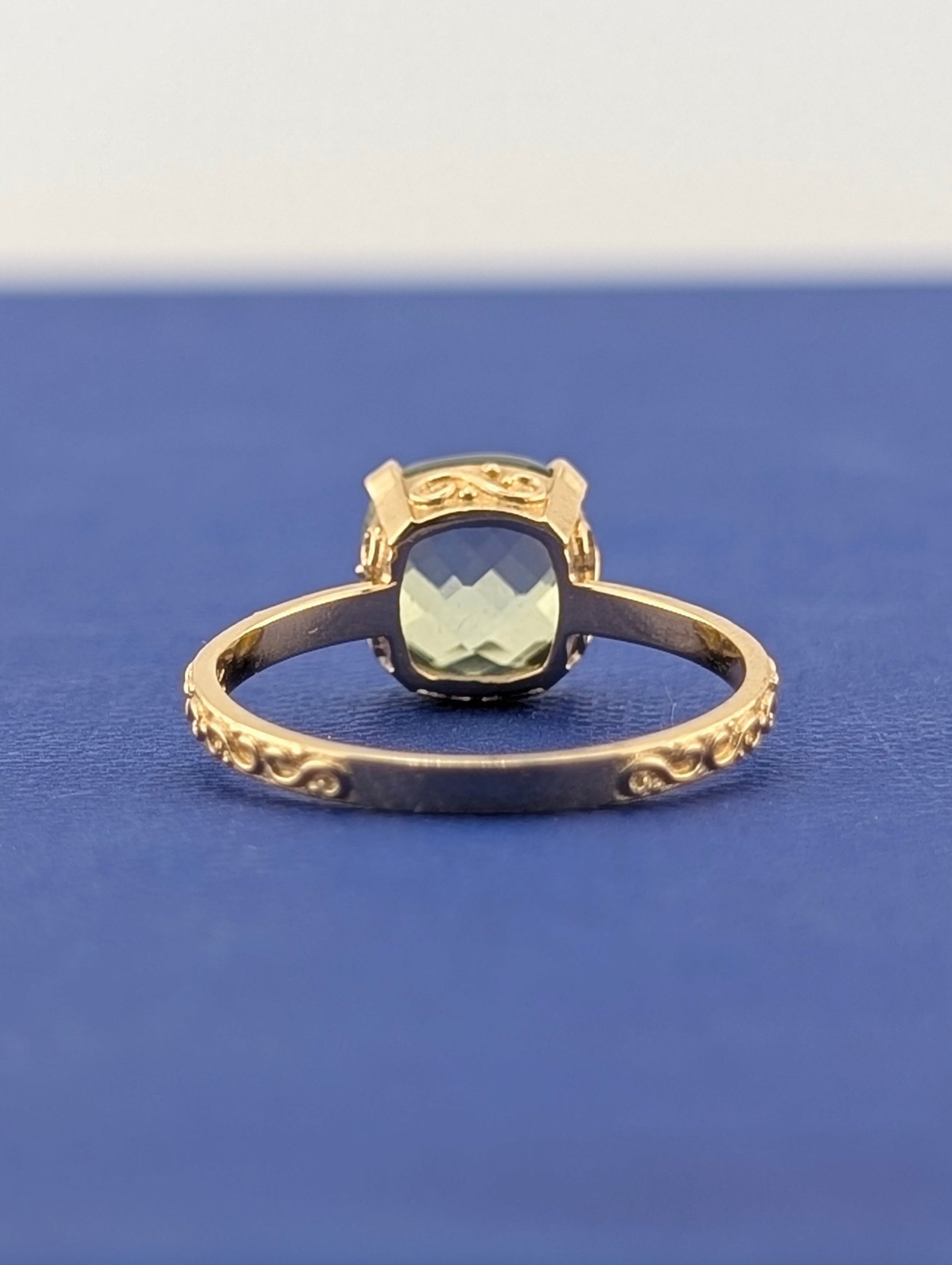14ky Green Quartz/Prasiolite Filigree ring