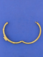14 kt Yellow Gold Pave Top Ribbed Texture Bangle - 28.3g