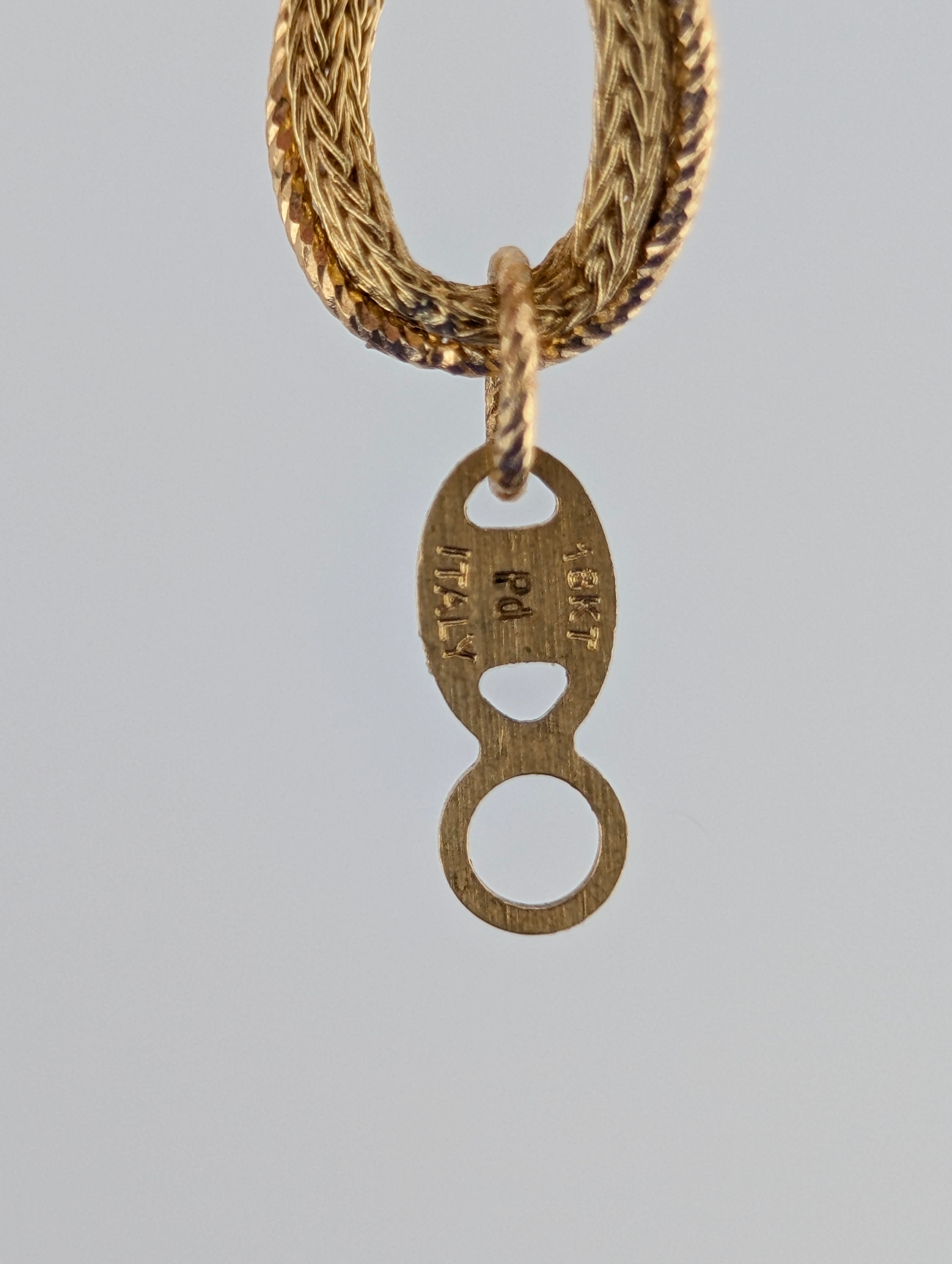 18kt Curb fancy link necklace