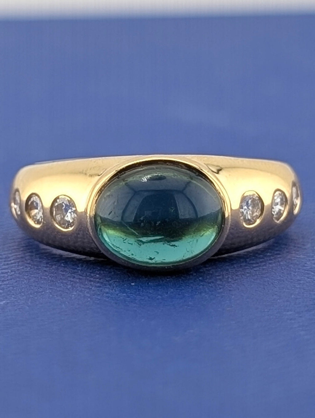18kt yellow gold Diamond and Tourmaline Ring
