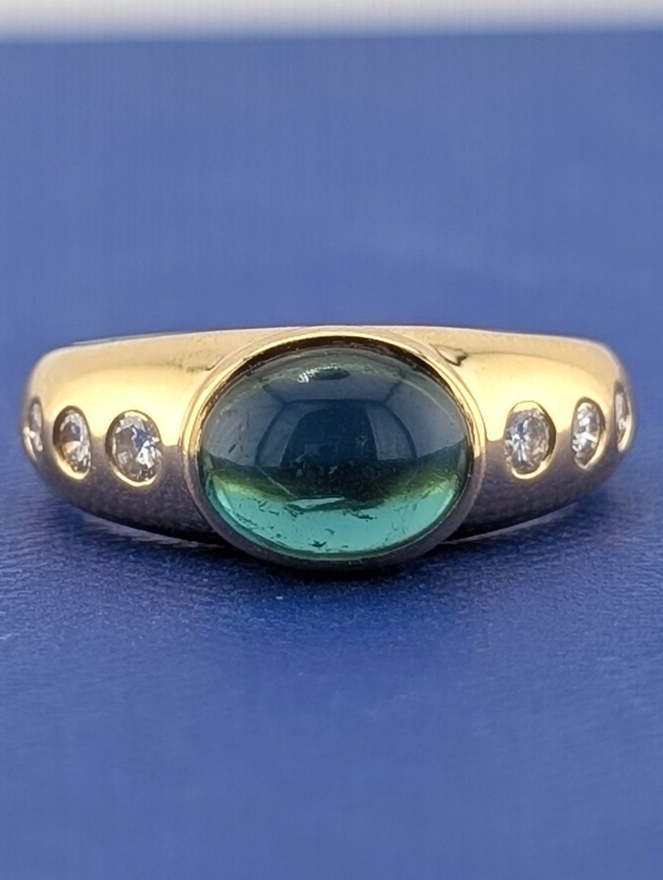 18kt yellow gold Diamond and Tourmaline Ring