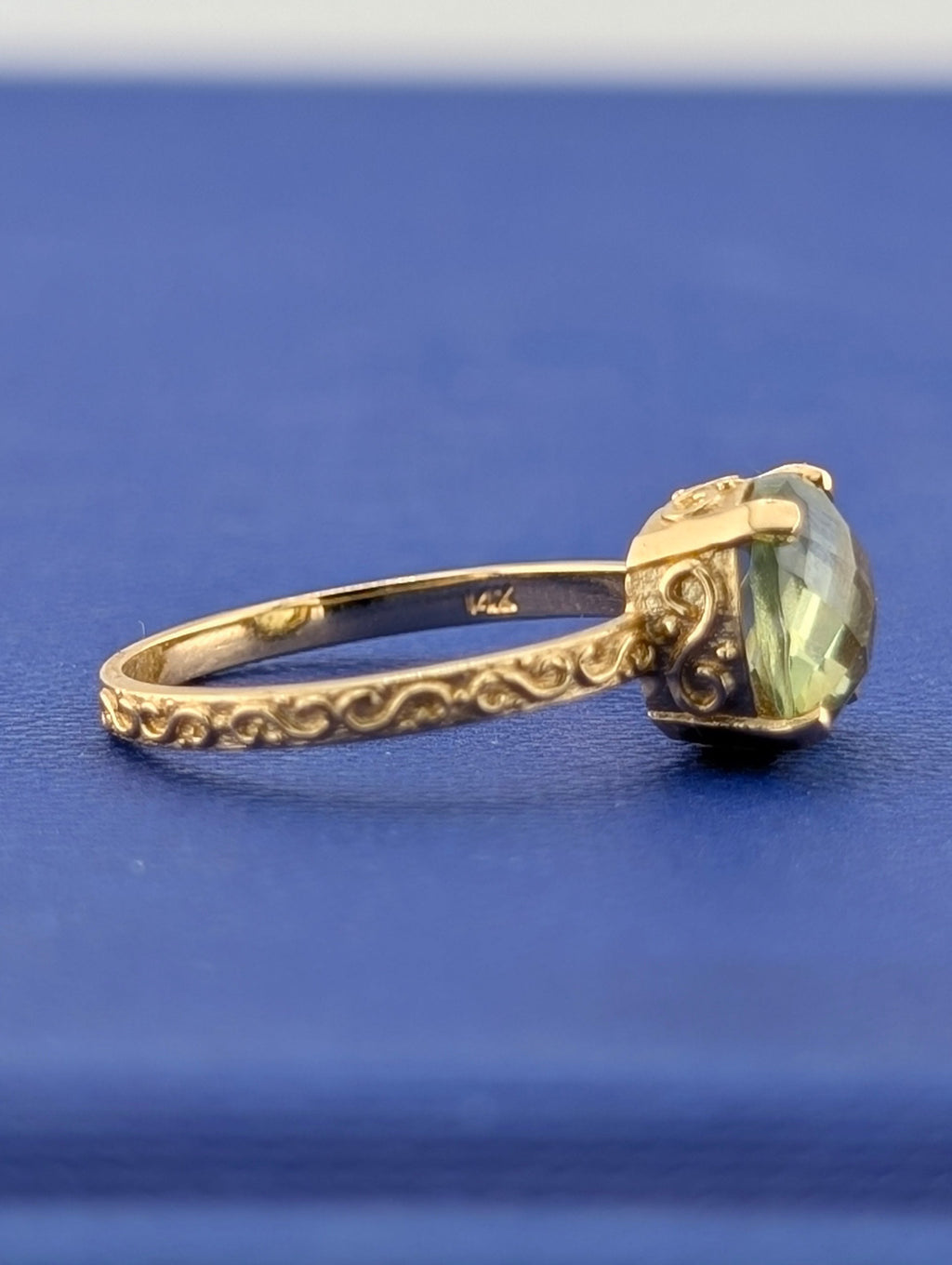 14ky Green Quartz/Prasiolite Filigree ring